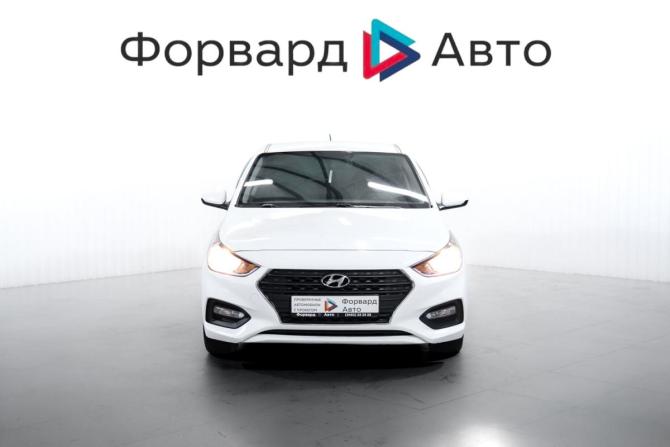 Hyundai Solaris II с пробегом 2019 года, цена 1 199 000 рублей, 205001 км, седан, Автокод Объявления