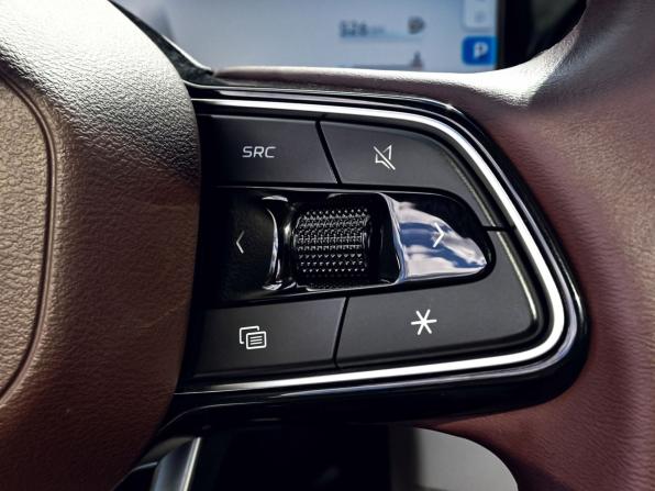 Geely Monjaro I с пробегом 2023 года, цена 3 565 000 рублей, 15567 км, внедорожник, Автокод Объявления