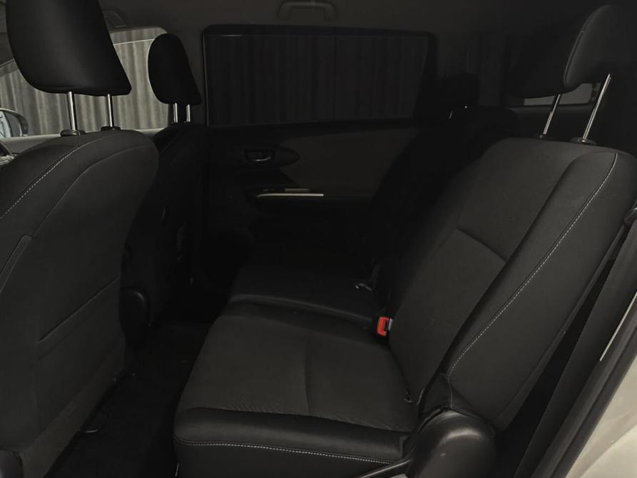 Toyota Wish II Красноярск  - изображение 14