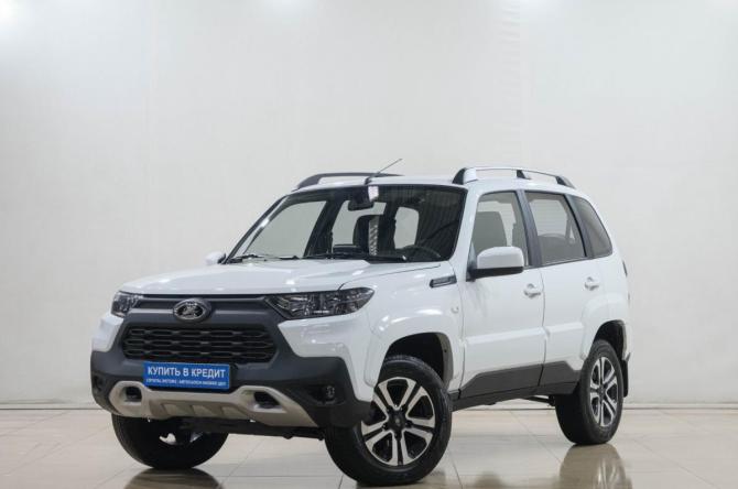 Lada (ВАЗ) Niva Travel I Рестайлинг с пробегом 2025 года, цена 1 299 000 рублей, 8000 км, внедорожник, Автокод Объявления
