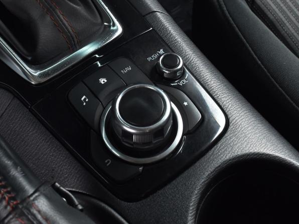 Mazda 3 III (BM) с пробегом 2013 года, цена 949 995 рублей, 110648 км, хэтчбек, Автокод Объявления