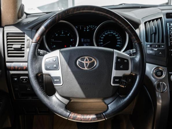 Toyota Land Cruiser 200 Series с пробегом 2008 года, цена 2 390 000 рублей, 446194 км, внедорожник, Автокод Объявления