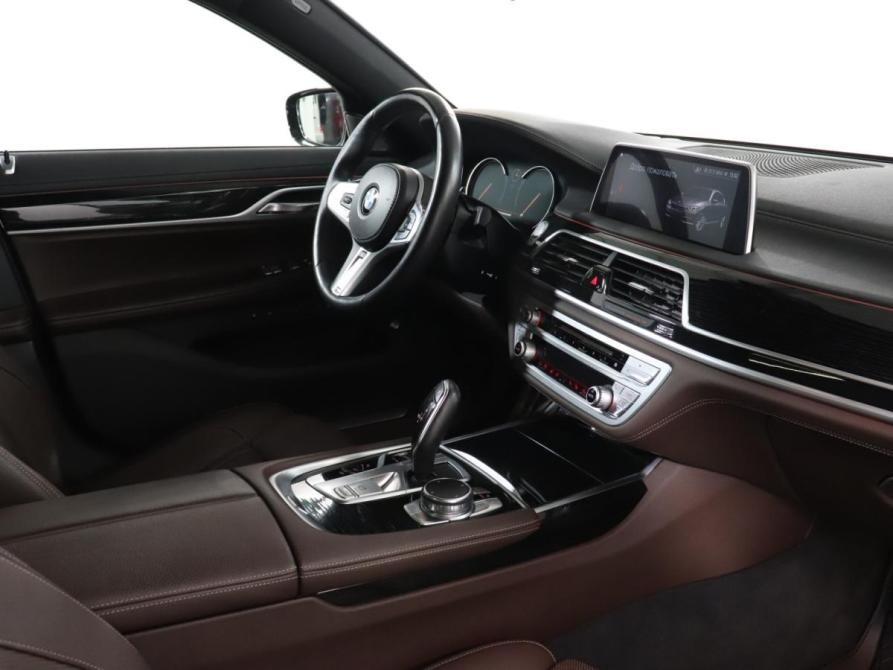 BMW 7 серии VI (G11/G12) Москва  - изображение 10