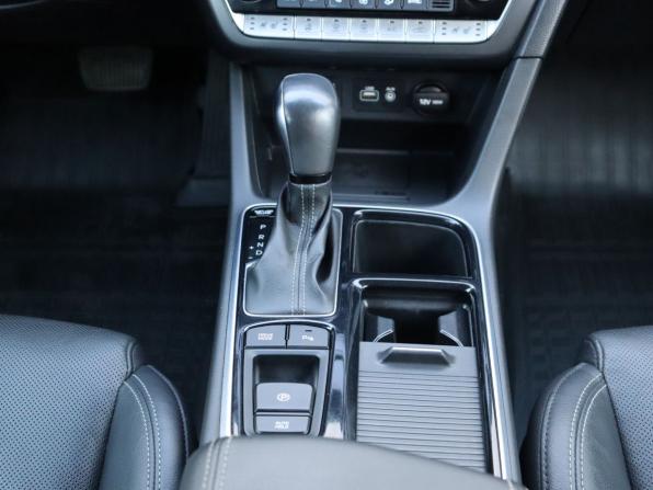 Hyundai Sonata VII (LF) Рестайлинг с пробегом 2017 года, цена 1 849 000 рублей, 110919 км, седан, Автокод Объявления