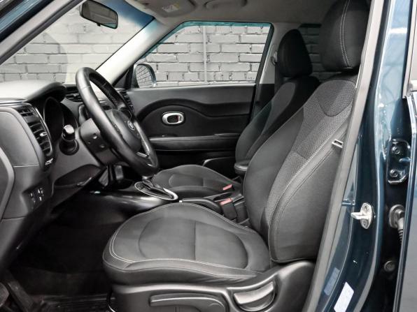 Kia Soul II Рестайлинг с пробегом 2018 года, цена 1 800 000 рублей, 104808 км, хэтчбек, Автокод Объявления