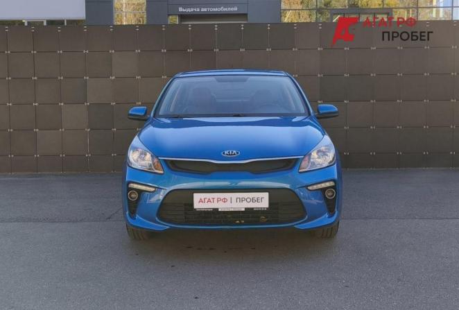 Kia Rio III Рестайлинг с пробегом 2017 года, цена 1 370 000 рублей, 68800 км, седан, Автокод Объявления