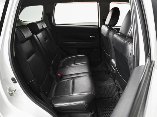 Mitsubishi Outlander III с пробегом 2012 года, цена 1 348 568 рублей, 178525 км, внедорожник, Автокод Объявления