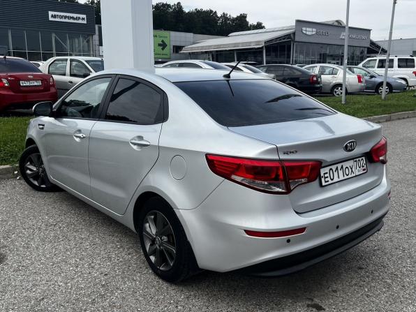 Kia Rio III Рестайлинг с пробегом 2016 года, цена 998 000 рублей, 110500 км, седан, Автокод Объявления