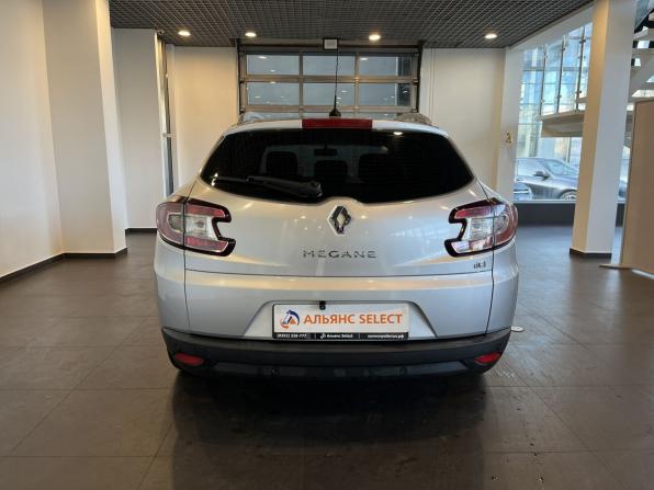 Renault Megane III с пробегом 2011 года, цена 630 000 рублей, 204797 км, универсал, Автокод Объявления