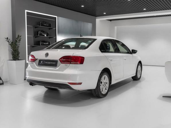 Volkswagen Jetta VI с пробегом 2014 года, цена 945 000 рублей, 252549 км, седан, Автокод Объявления