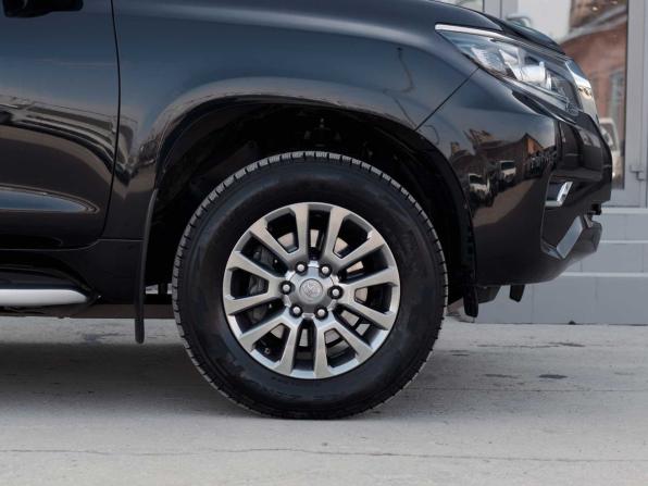 Toyota Land Cruiser Prado 150 Series Рестайлинг 2 с пробегом 2019 года, цена 6 405 000 рублей, 123224 км, внедорожник, Автокод Объявления
