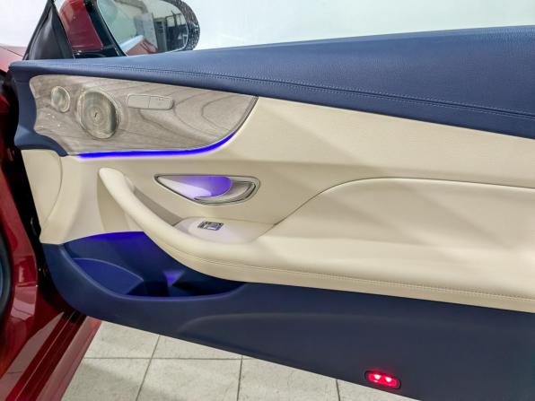 Mercedes-Benz E-Класс V (W213 S213 C238) Рестайлинг с пробегом 2021 года, цена 4 995 000 рублей, 61261 км, купе-хардтоп, Автокод Объявления