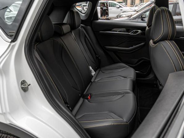 Geely Coolray I Рестайлинг с пробегом 2026 года, цена 2 789 000 рублей, 89 км, внедорожник, Автокод Объявления