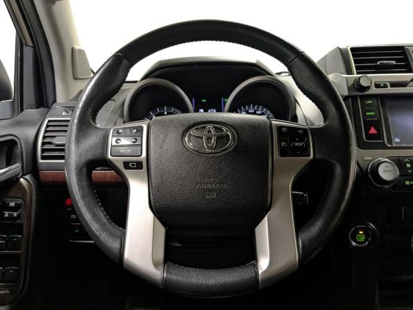 Toyota Land Cruiser Prado 150 Series Рестайлинг 1 с пробегом 2014 года, цена 3 430 000 рублей, 135157 км, внедорожник, Автокод Объявления