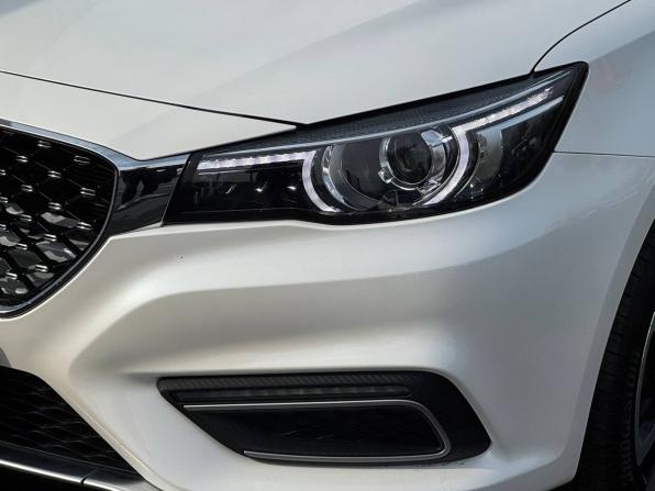 MG 6 II с пробегом 2024 года, цена 2 449 000 рублей, 15795 км, лифтбек, Автокод Объявления