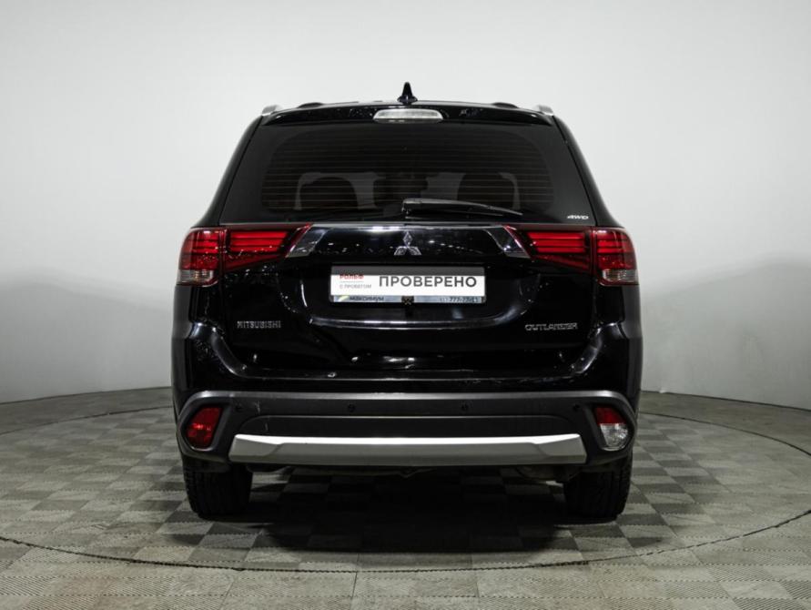 Mitsubishi Outlander III Рестайлинг 2 Санкт-Петербург  - изображение 7