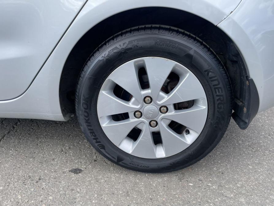 Kia Rio III Москва  - изображение 12