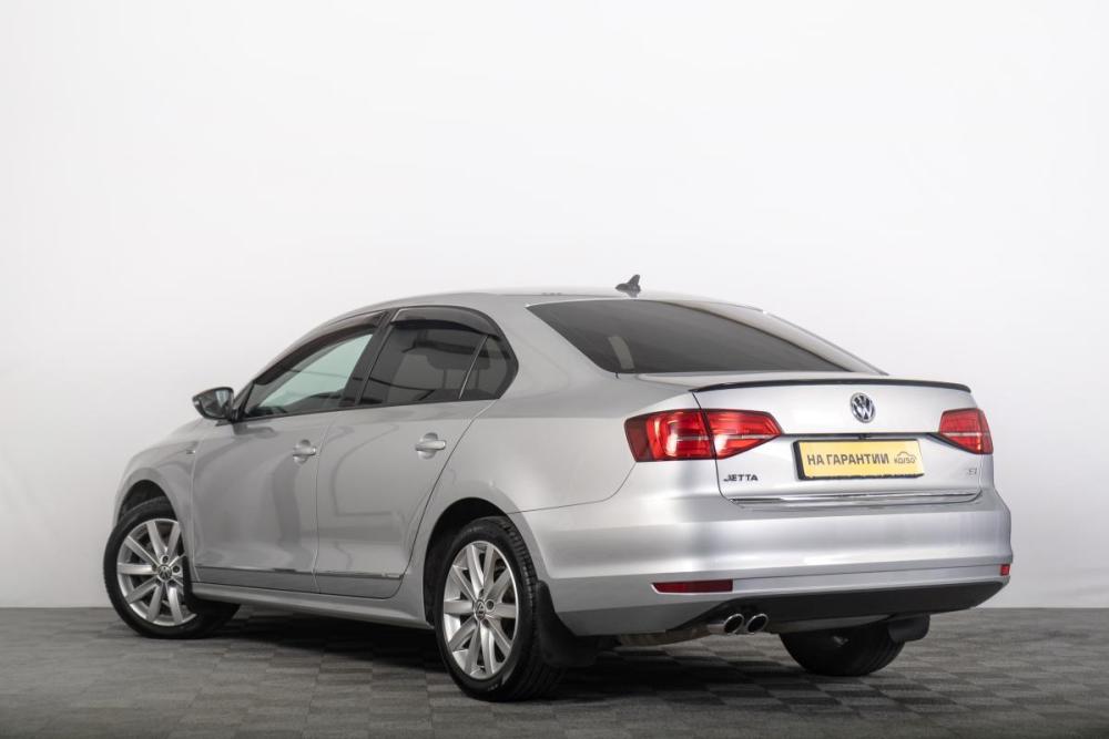 Volkswagen Jetta VI Рестайлинг Томск  - изображение 6