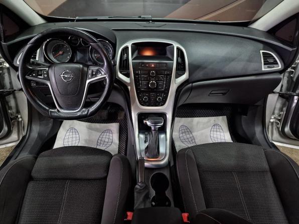 Opel Astra J Рестайлинг с пробегом 2012 года, цена 840 000 рублей, 203945 км, хэтчбек, Автокод Объявления