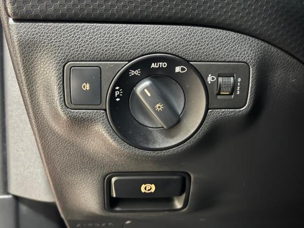 Mercedes-Benz A-Класс III (W176) с пробегом 2013 года, цена 1 190 000 рублей, 101000 км, хэтчбек, Автокод Объявления