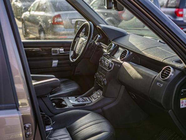 Land Rover Discovery IV с пробегом 2013 года, цена 1 589 000 рублей, 274710 км, внедорожник, Автокод Объявления