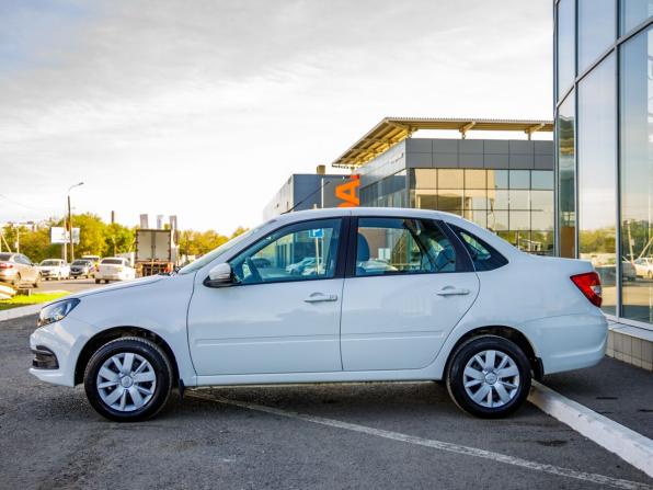 Lada (ВАЗ) Granta I Рестайлинг с пробегом 2023 года, цена 698 000 рублей, 40306 км, седан, Автокод Объявления