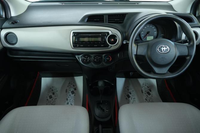 Toyota Vitz III (XP130) с пробегом 2011 года, цена 769 000 рублей, 116000 км, хэтчбек, Автокод Объявления