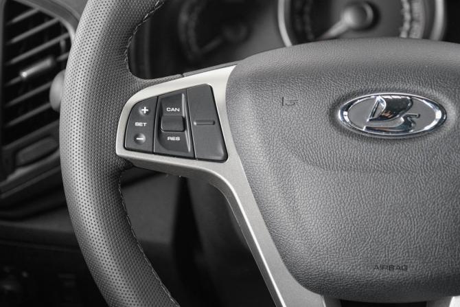 Lada (ВАЗ) XRAY I с пробегом 2021 года, цена 1 749 000 рублей, 2750 км, хэтчбек, Автокод Объявления