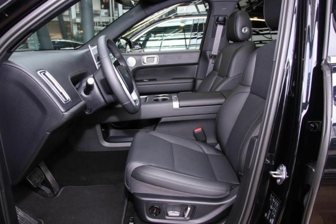 Новый Li Auto (Lixiang) L6 2025 года, цена 8 382 315 рублей, внедорожник, Автокод Объявления