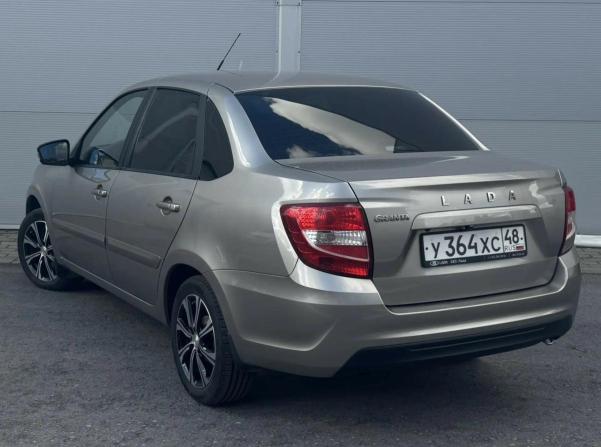 Lada (ВАЗ) Granta I Рестайлинг с пробегом 2020 года, цена 670 000 рублей, 134000 км, седан, Автокод Объявления