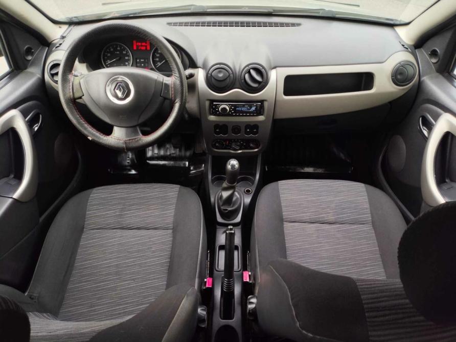 Renault Sandero I Санкт-Петербург  - изображение 17