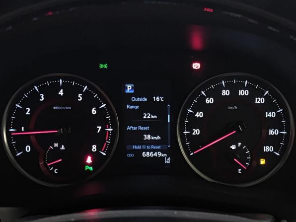 Toyota Vellfire II Рестайлинг с пробегом 2018 года, цена 5 850 000 рублей, 68648 км, минивэн, Автокод Объявления