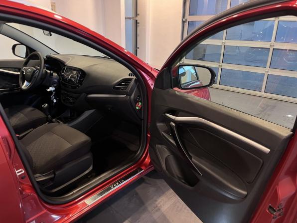 Lada (ВАЗ) Vesta I с пробегом 2019 года, цена 1 125 000 рублей, 75496 км, универсал, Автокод Объявления