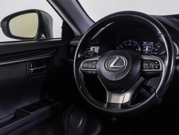 Lexus ES VI Рестайлинг с пробегом 2016 года, цена 2 290 000 рублей, 224424 км, седан, Автокод Объявления