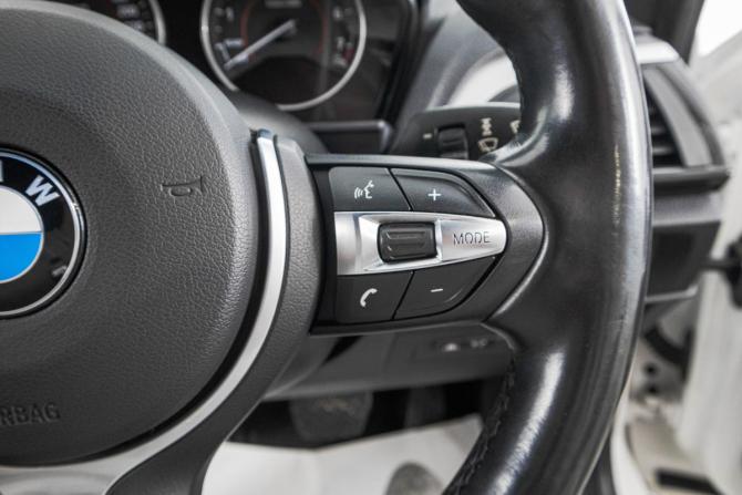 BMW 1 серии II (F20/F21) Рестайлинг с пробегом 2015 года, цена 1 499 000 рублей, 94000 км, хэтчбек, Автокод Объявления