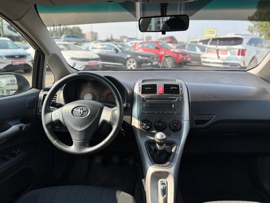 Toyota Auris I Набережные Челны  - изображение 14