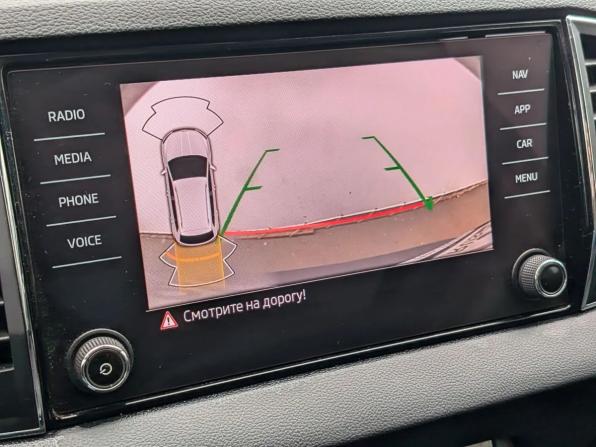 Skoda Karoq I с пробегом 2020 года, цена 2 430 000 рублей, 79969 км, внедорожник, Автокод Объявления