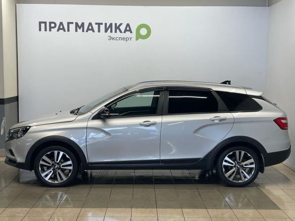 Lada (ВАЗ) Vesta I с пробегом 2022 года, цена 949 000 рублей, 189000 км, универсал, Автокод Объявления