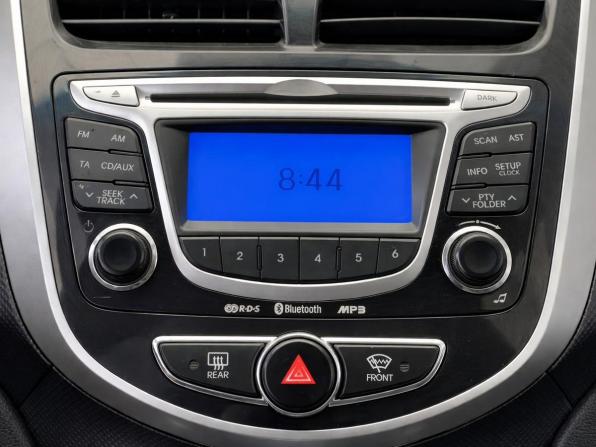 Hyundai Solaris I с пробегом 2011 года, цена 867 000 рублей, 149072 км, хэтчбек, Автокод Объявления