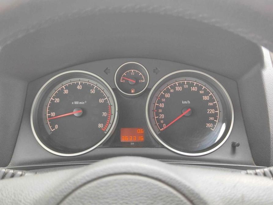 Opel Zafira B Рестайлинг Санкт-Петербург  - изображение 20