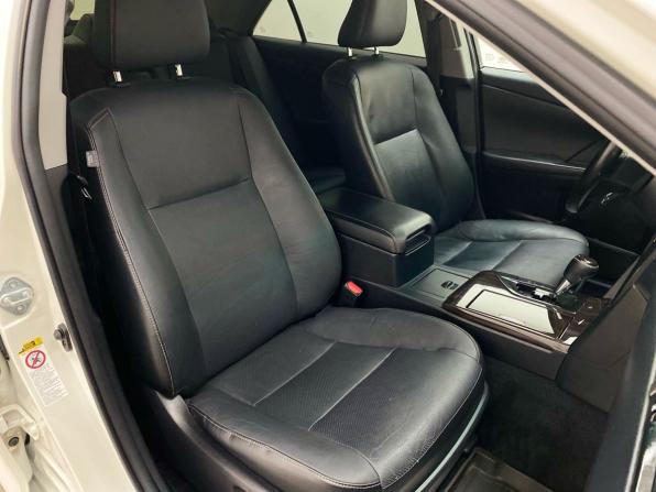 Toyota Camry VII (XV50) Рестайлинг с пробегом 2015 года, цена 1 750 000 рублей, 140947 км, седан, Автокод Объявления