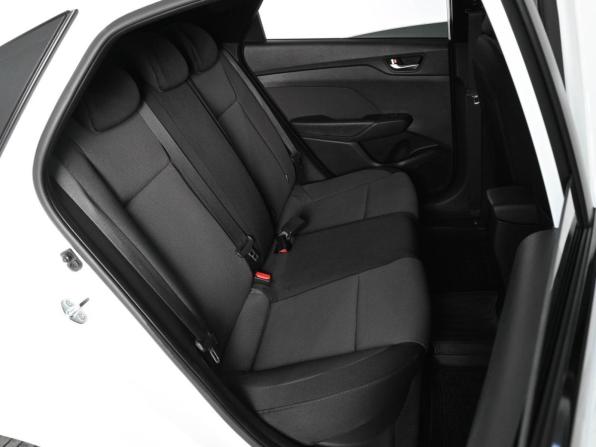 Hyundai Solaris II с пробегом 2018 года, цена 1 549 000 рублей, 125913 км, седан, Автокод Объявления