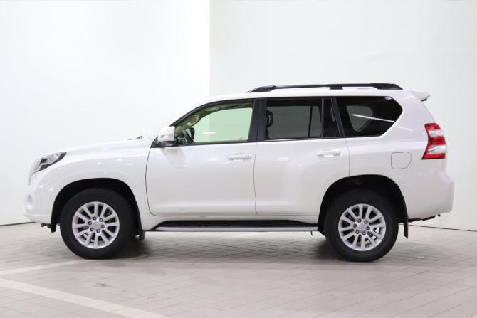 Toyota Land Cruiser Prado 150 Series Рестайлинг 1 с пробегом 2016 года, цена 4 780 000 рублей, 74709 км, внедорожник, Автокод Объявления