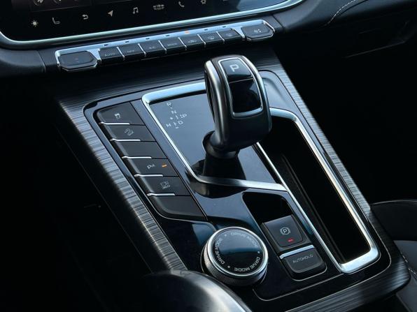Geely Atlas Pro с пробегом 2021 года, цена 1 800 000 рублей, 69000 км, внедорожник, Автокод Объявления