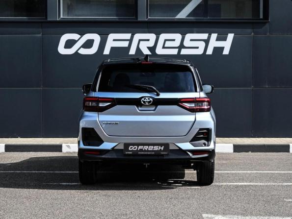 Toyota Raize I с пробегом 2020 года, цена 1 849 000 рублей, 39577 км, внедорожник, Автокод Объявления