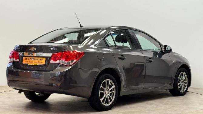 Chevrolet Cruze I Рестайлинг с пробегом 2013 года, цена 725 000 рублей, 174099 км, седан, Автокод Объявления