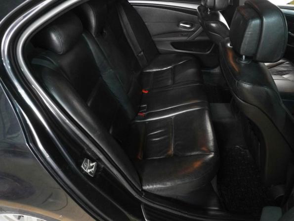 BMW 5 серии V (E60/E61) Рестайлинг с пробегом 2009 года, цена 949 000 рублей, 360384 км, седан, Автокод Объявления