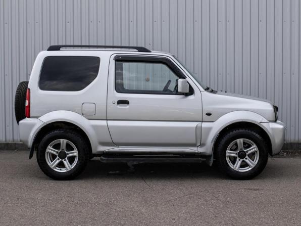 Suzuki Jimny III Рестайлинг 1 с пробегом 2007 года, цена 899 000 рублей, 205124 км, внедорожник, Автокод Объявления