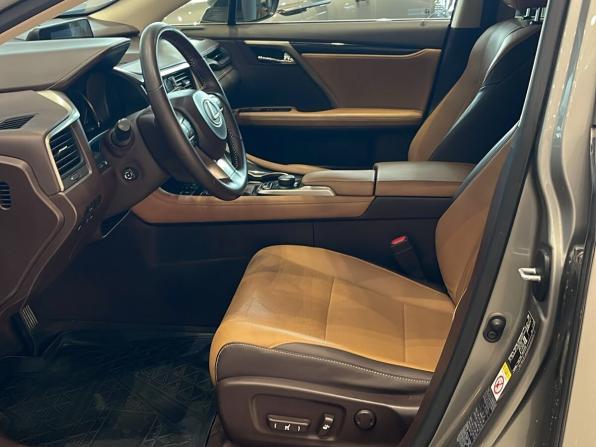 Lexus RX IV с пробегом 2018 года, цена 4 225 000 рублей, 131201 км, внедорожник, Автокод Объявления