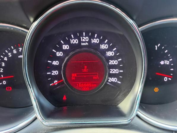 Kia Ceed II с пробегом 2013 года, цена 920 000 рублей, 166685 км, универсал, Автокод Объявления